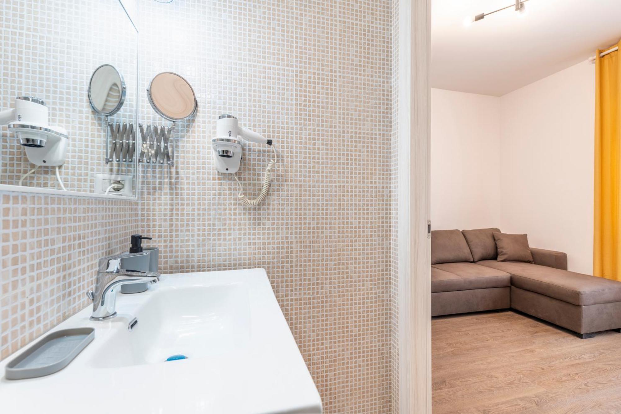 Bnb Drive In Roma Exterior foto
